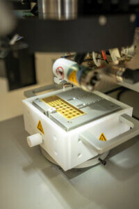 Raziskovalna oprema - Postaja za avtomatizirane meritve na polprevodniških rezinah