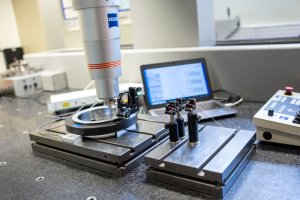Research equipment: Laser Measuring System for Machine Tools and Coordinate Measuring Machines