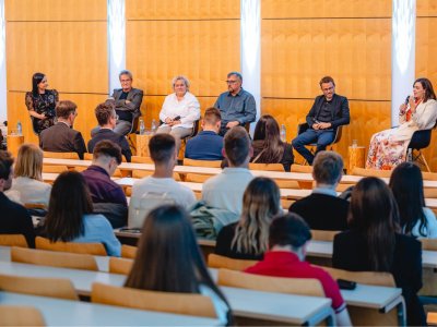 Študentski svet Univerze v Mariboru praznuje 50 let študentskega predstavništva: od pionirjev do partnerjev prihodnosti