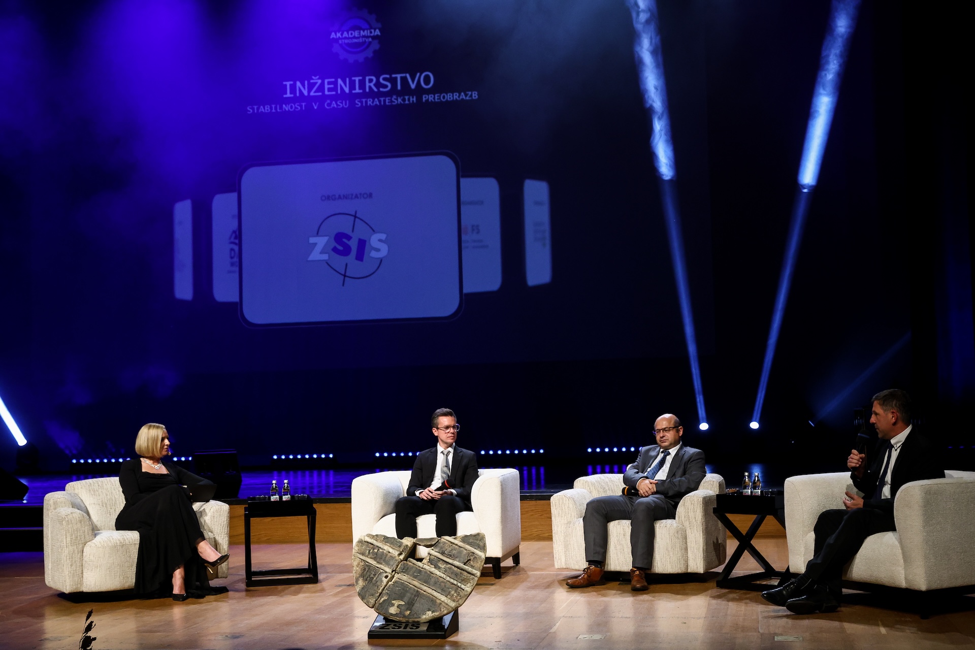 2025-11-17-akademija-strojnistva-2025-foto_47